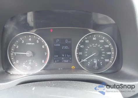 2017 Hyundai Elantra Se z USA, uszkodzony, nr VIN 5NPD74LF6HH193502